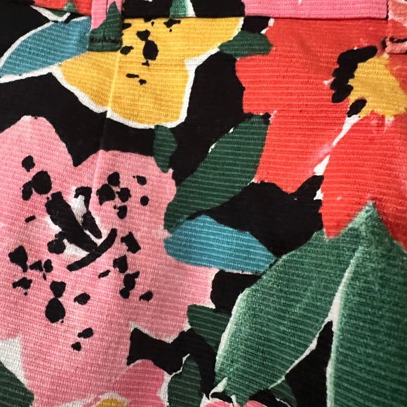 Zara Red and Green Patterned Skirt - Picture 8 of 16